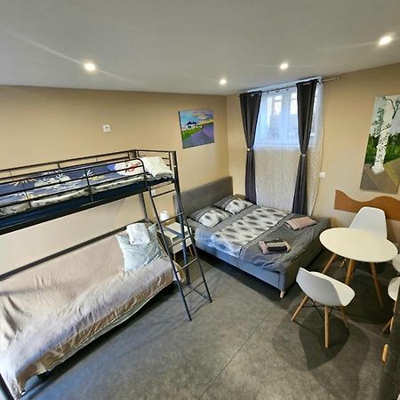 Studio Montry Exteriér fotografie